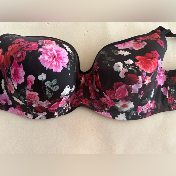 Torrid *NWT* Flower balconette bra - Picture 1 of 7